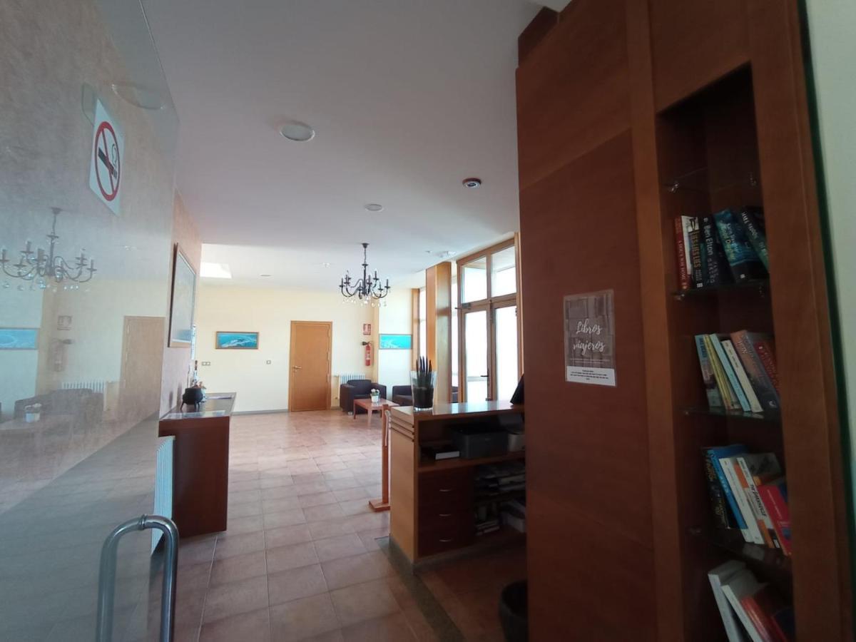 Hotel A Raina أويا المظهر الخارجي الصورة