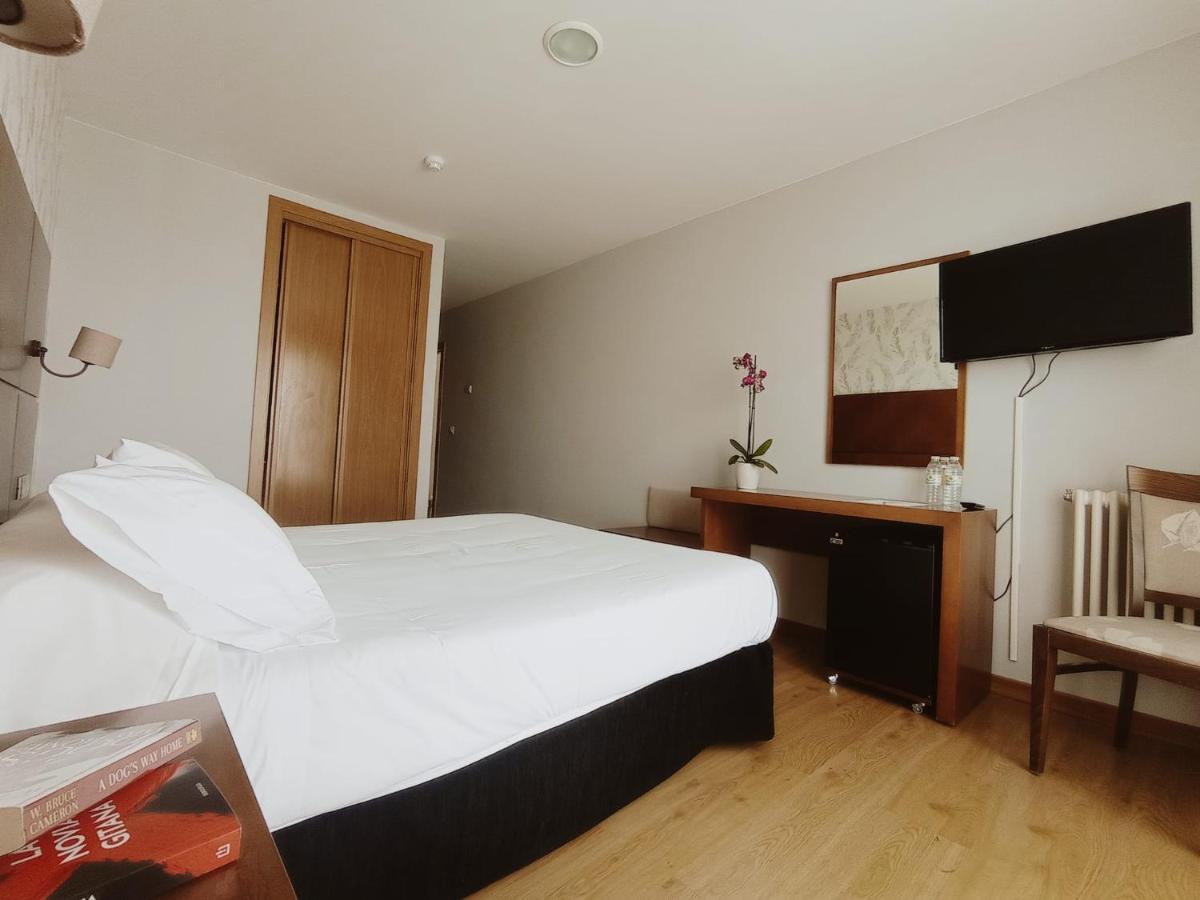 Hotel A Raina أويا المظهر الخارجي الصورة