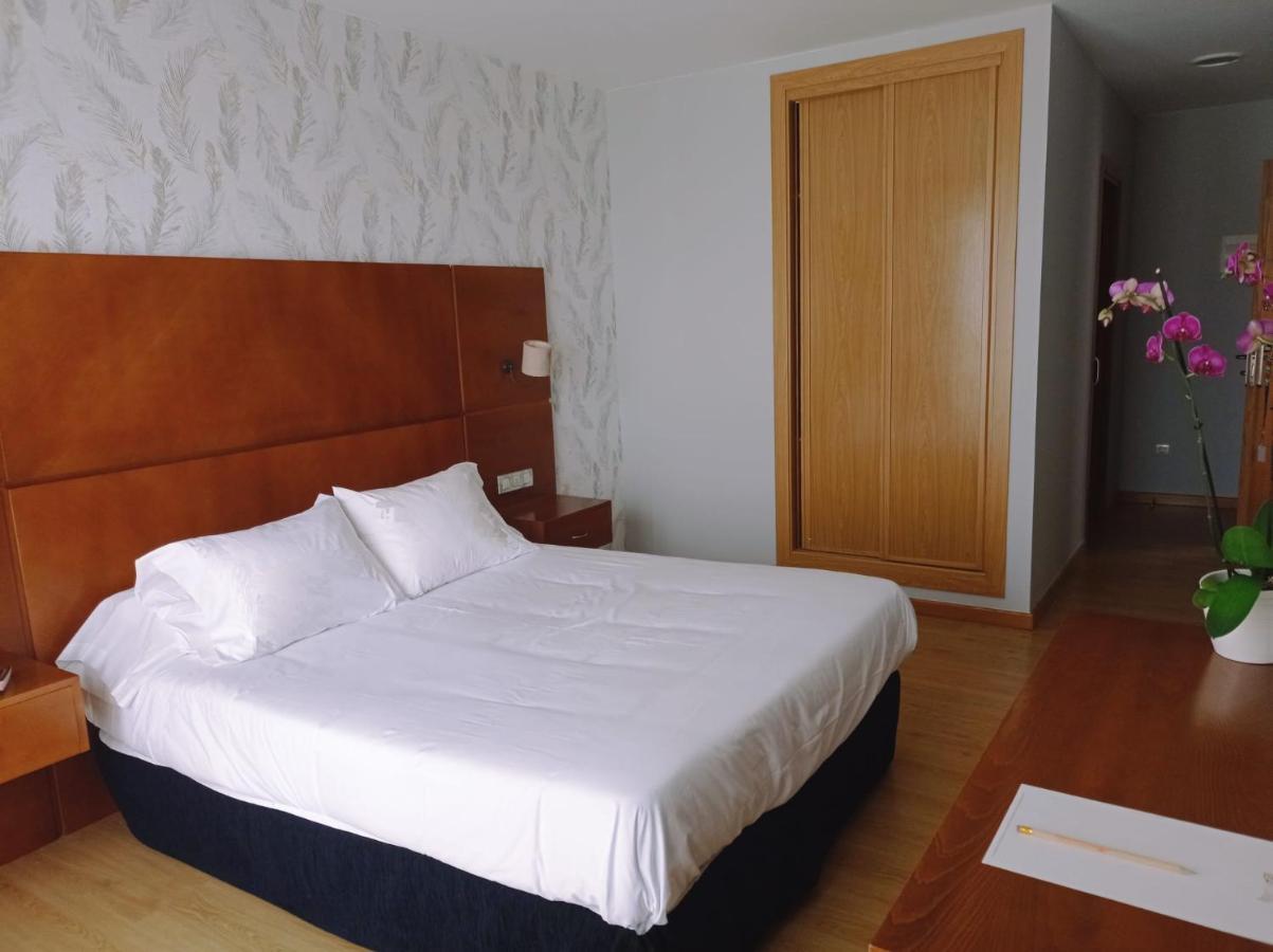 Hotel A Raina أويا المظهر الخارجي الصورة