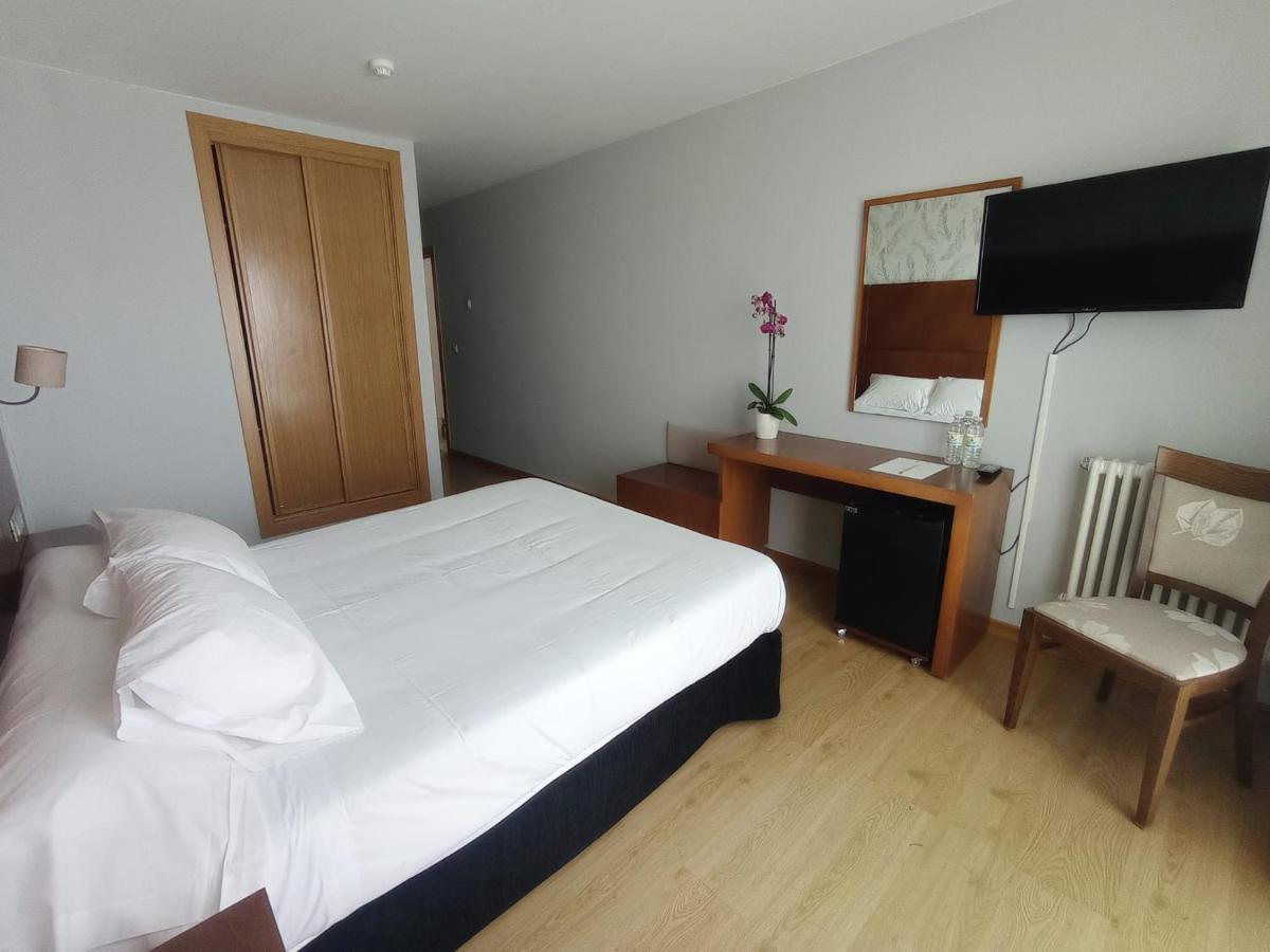 Hotel A Raina أويا المظهر الخارجي الصورة